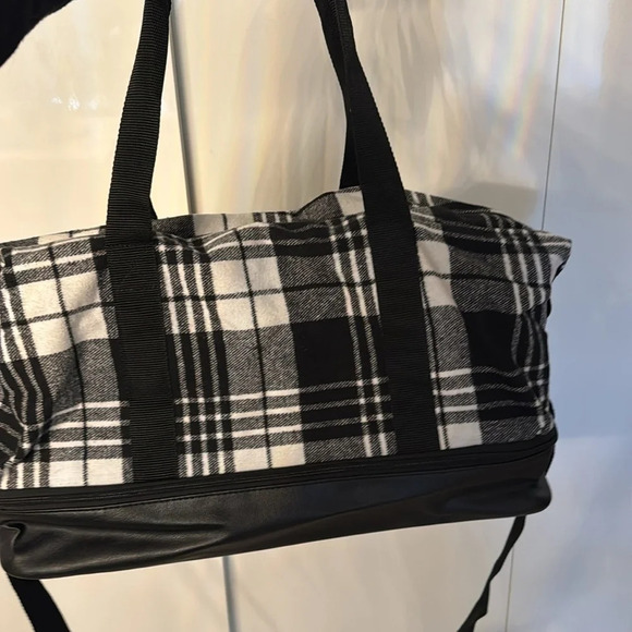 Duffle overnight bag - Picture 7 of 8